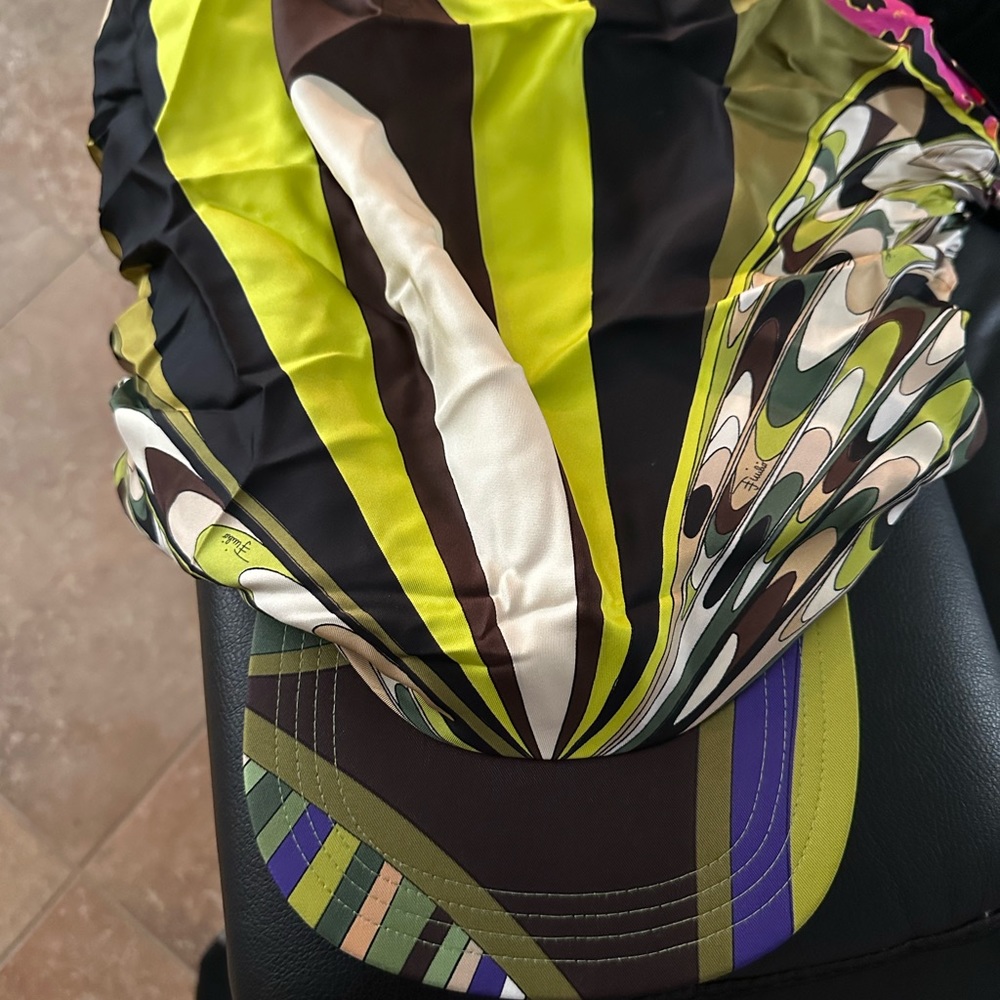 Emilio pucci hat scarf
